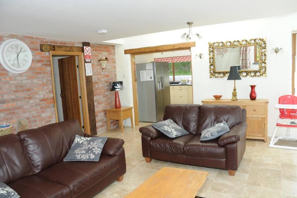 Ty-Hapus Cottage Jordanston Bagian luar foto